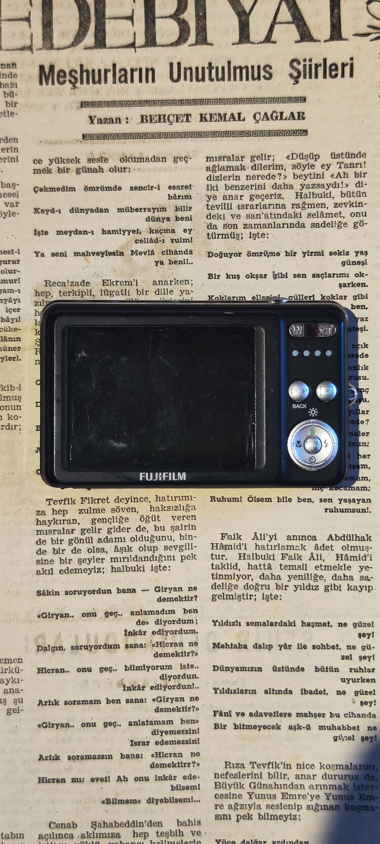FUJİFİLM J37
