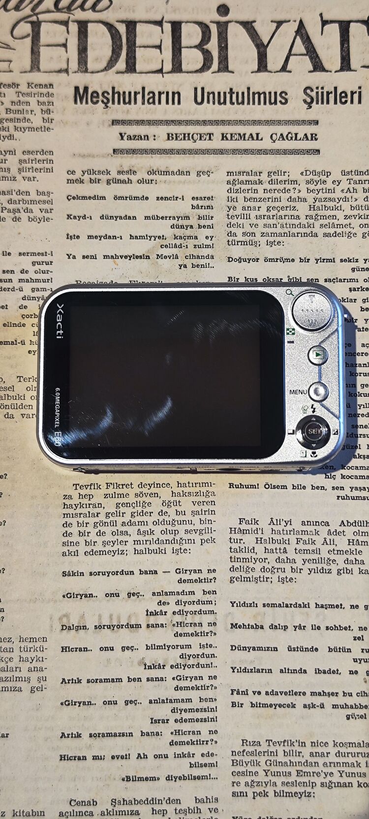 SANYO XACTİ