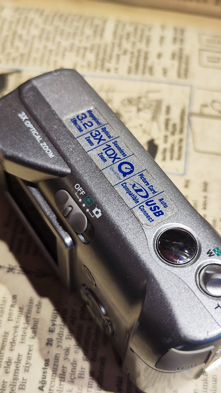 Olympus Dijital Fotoğraf Makinesi 