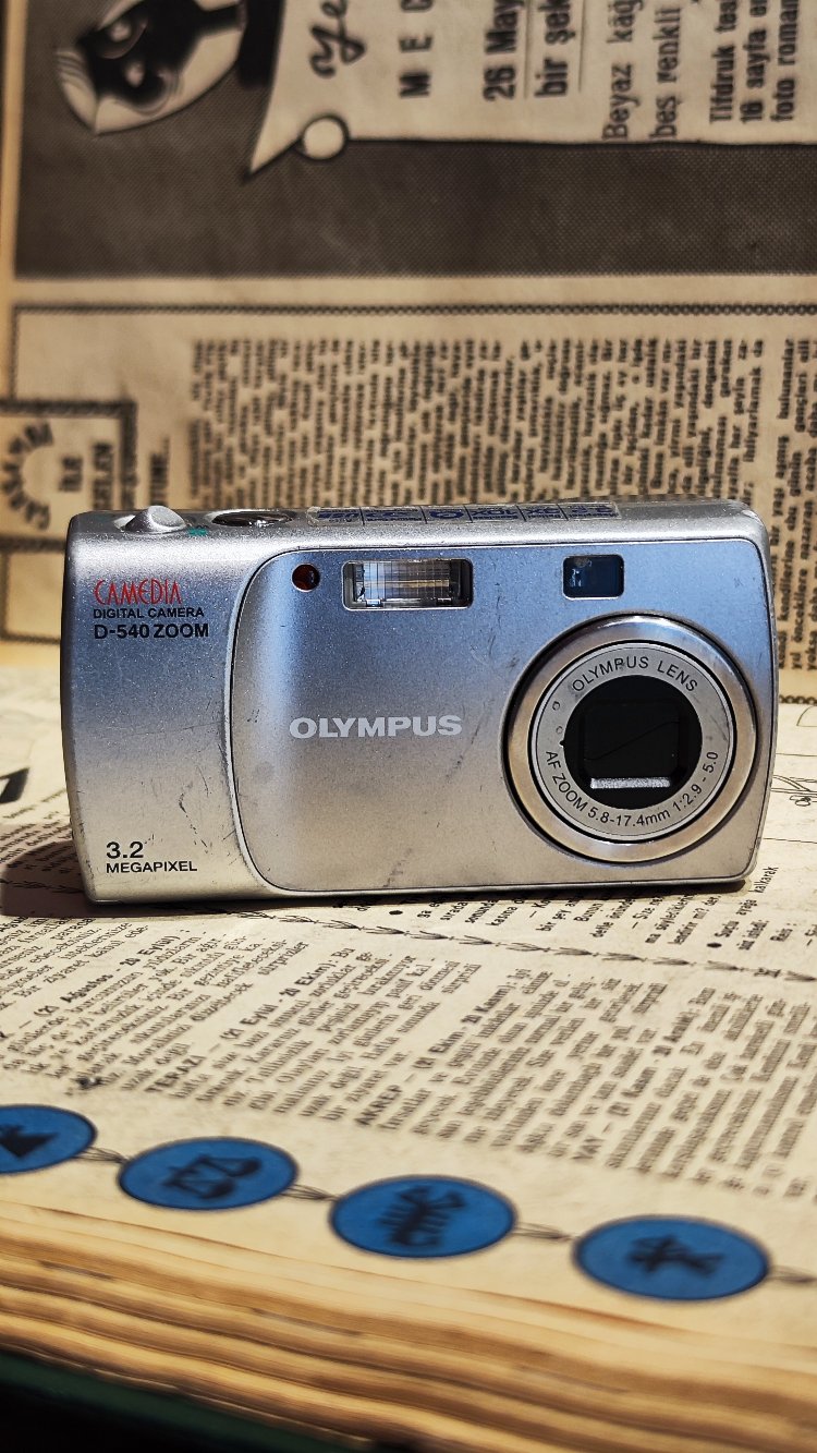 Olympus Dijital Fotoğraf Makinesi 