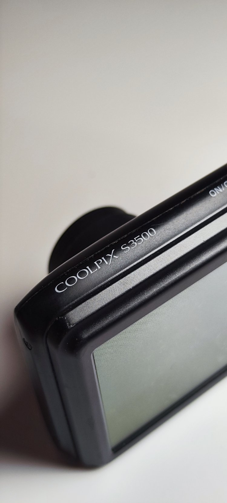 NİKON COOLPİX S3500 DİJİTAL FOTOĞRAF MAKİNESİ 