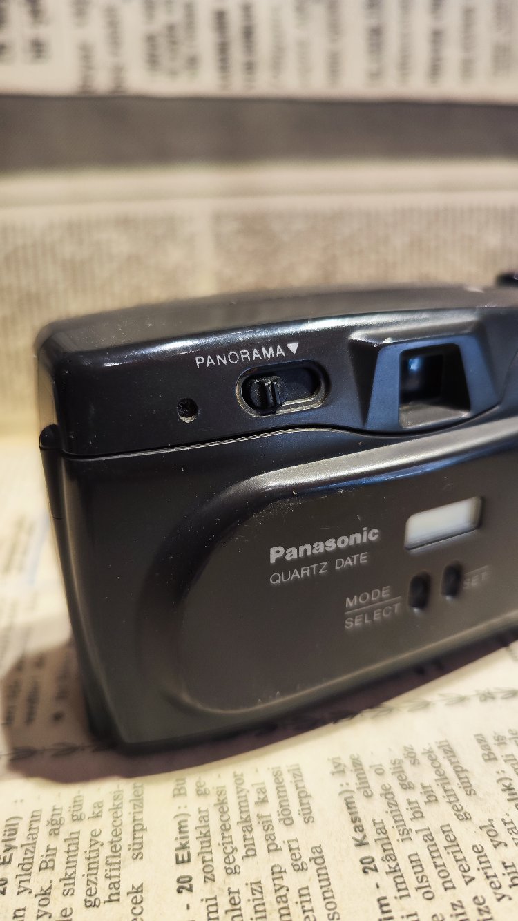 Panasonic Analog Fotoğraf Makinesi 