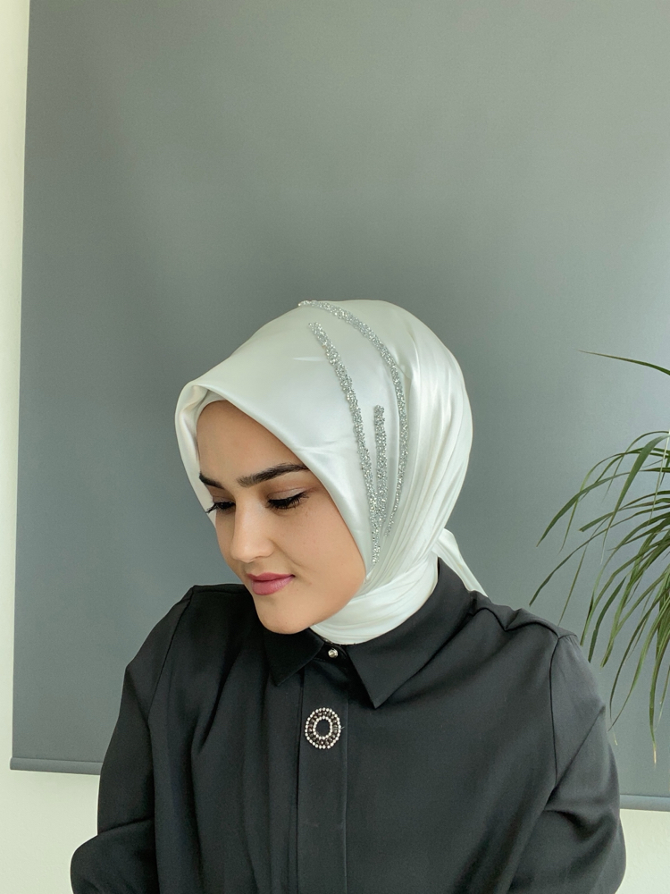 Kırık beyaz 