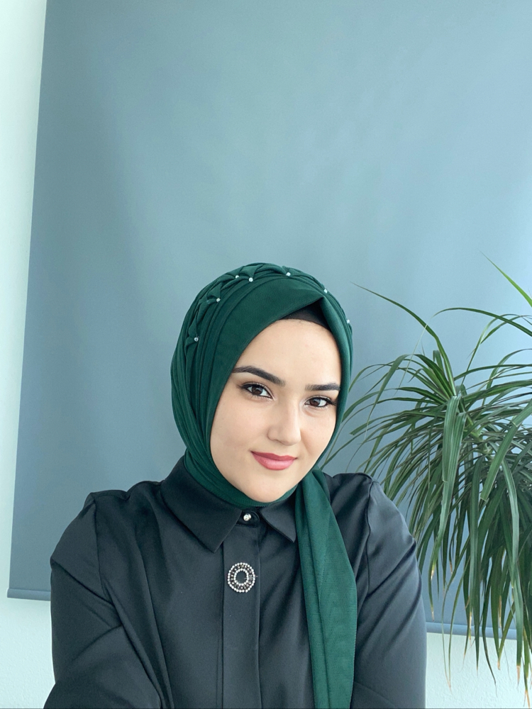 Zümrüt yeşili 