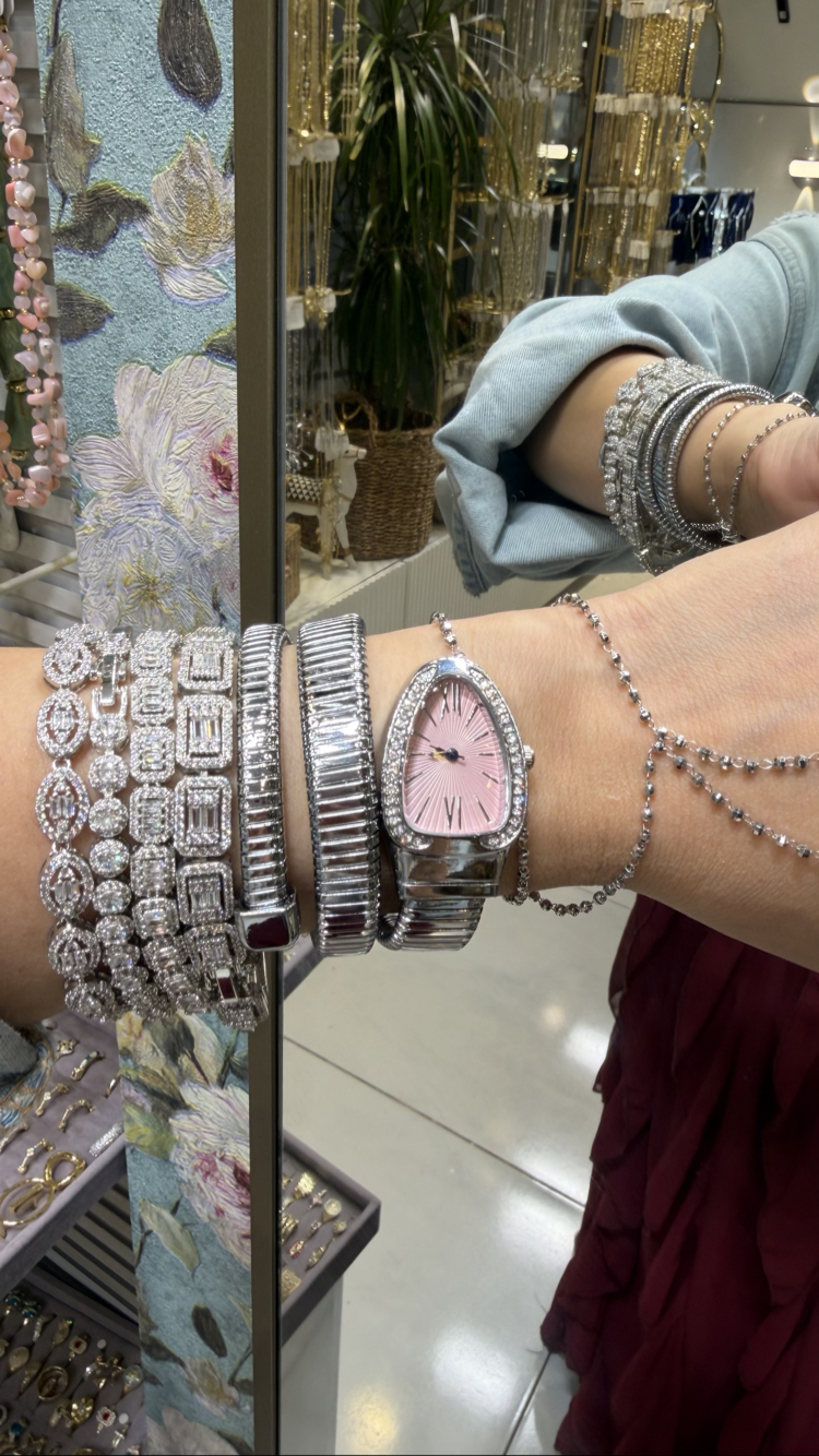 Silver renk pembe taşlı saat 
