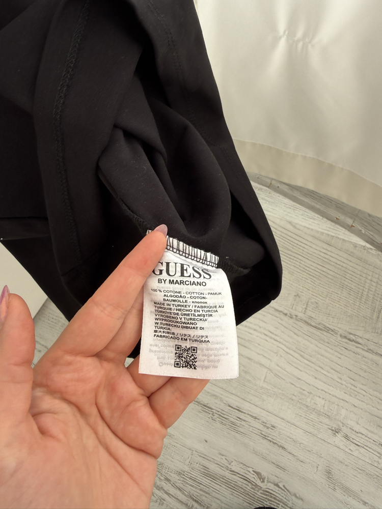 Guess tshirt 