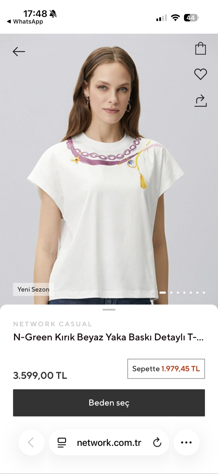 Beyaz tshirt