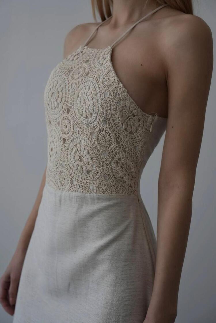 HALTER YAKA KETEN ELBİSE