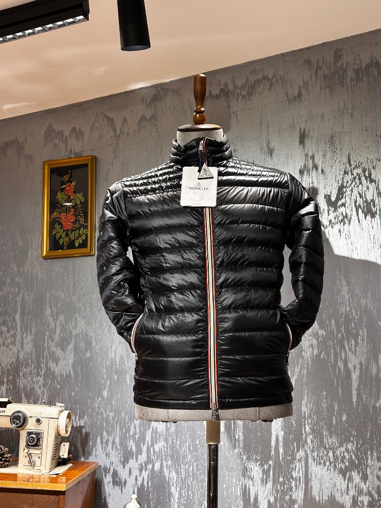 MONCLER Kadın Shine Down Jacket 