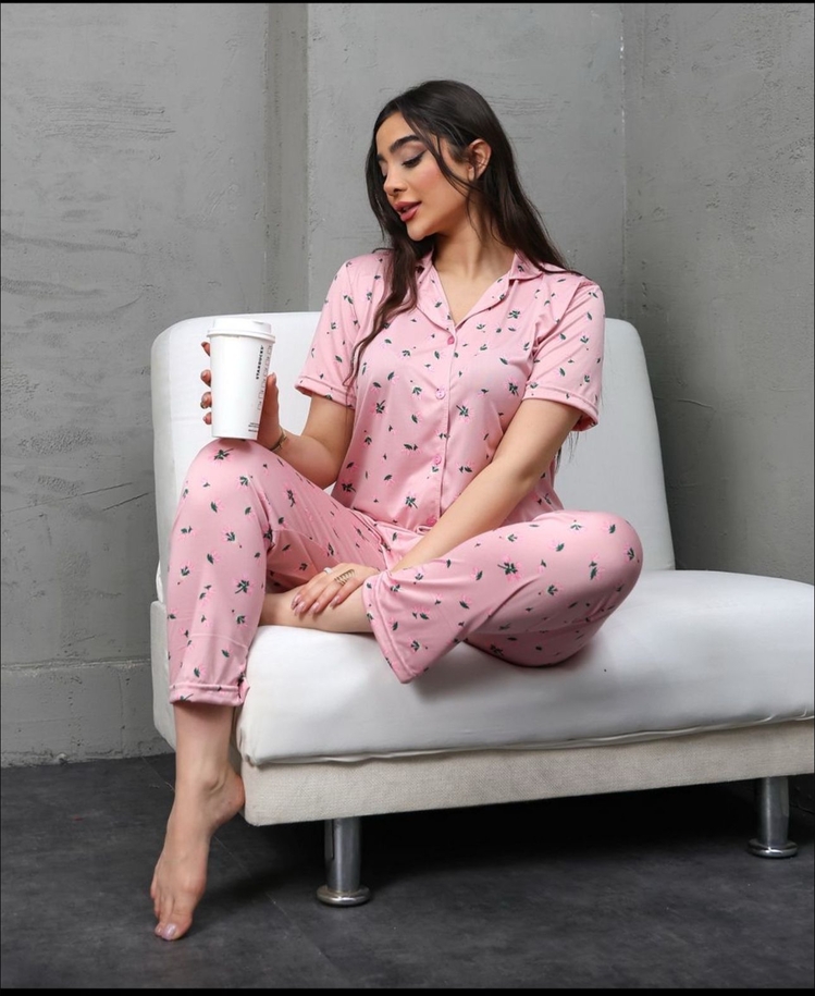 Yakalı düğnemli pijama takımı