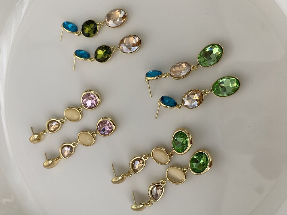 Gold Mavi Taşlı Y Küpe