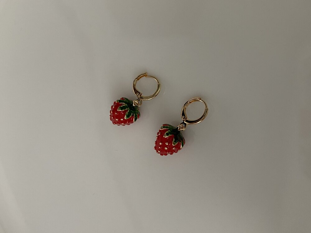 Gold Çilek Küpe