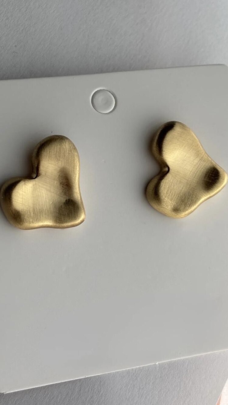 Gold Kalpli Çelik Küpe