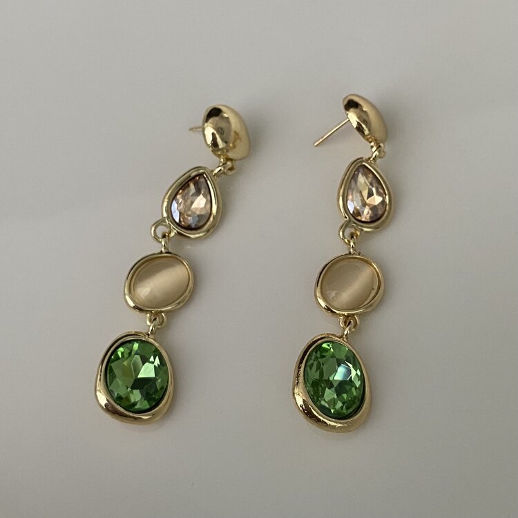 Gold Taşlı Nude Y Küpe