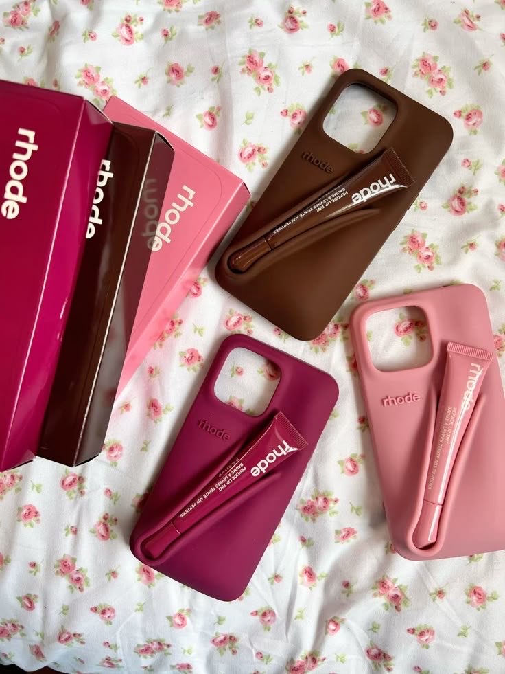 Rhode Rujlu Telefon Kılıfı