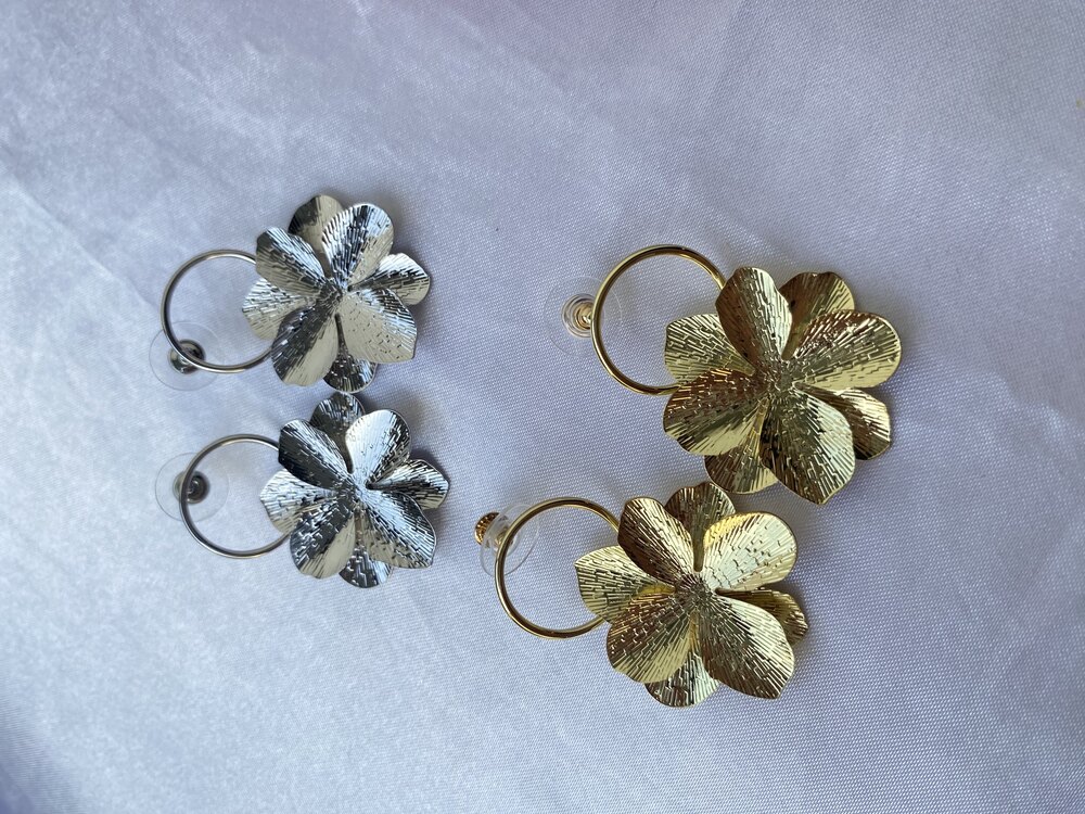 Gold & Silver Çiçek Küpe Seti