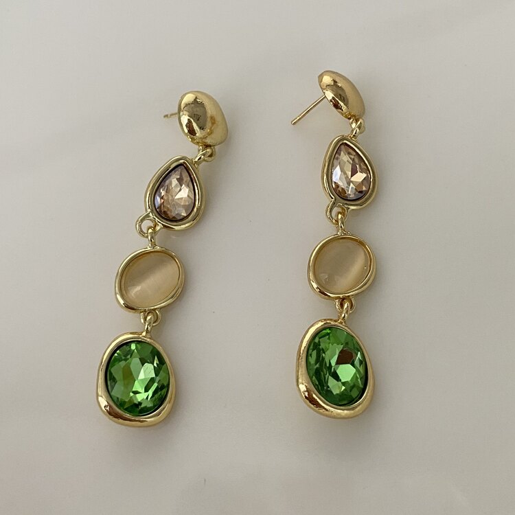 Gold Taşlı Nude Y Küpe
