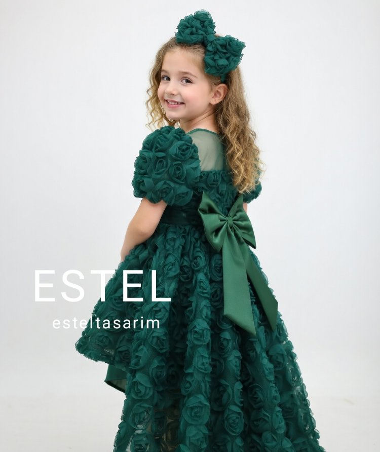 rose kuyruklu elbise