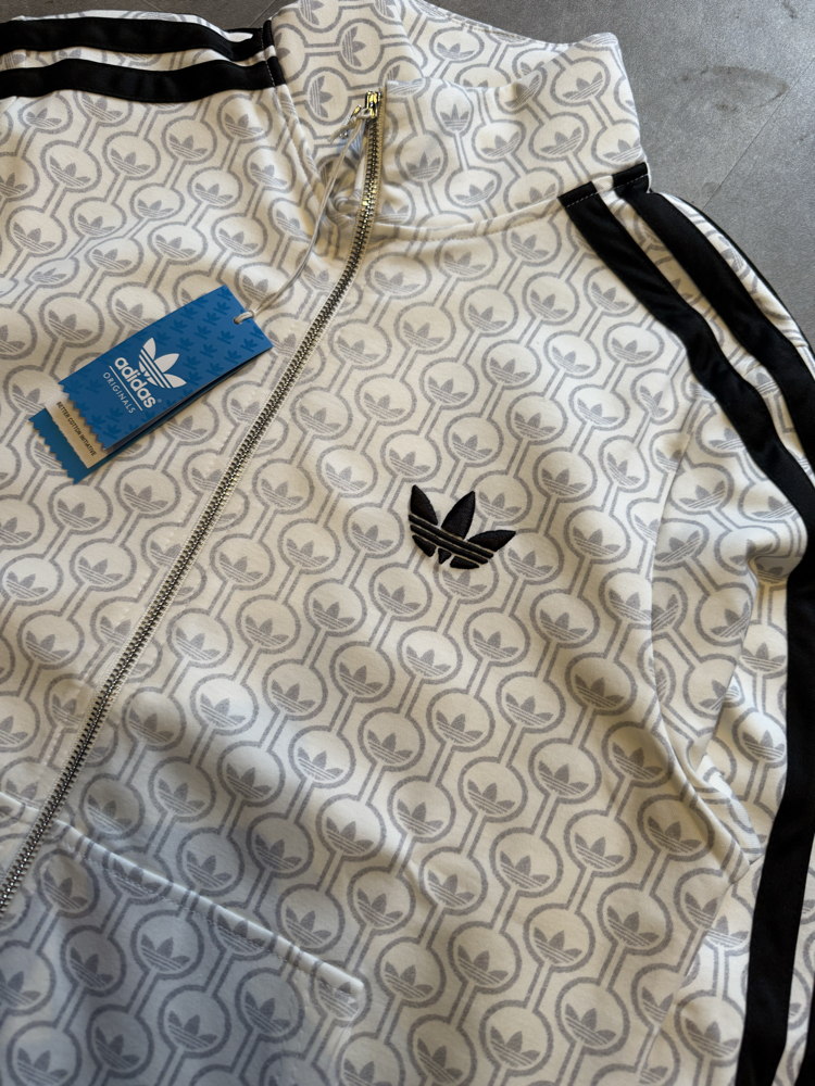 ADİDAS BEYAZ MONOGRAM HIRKA