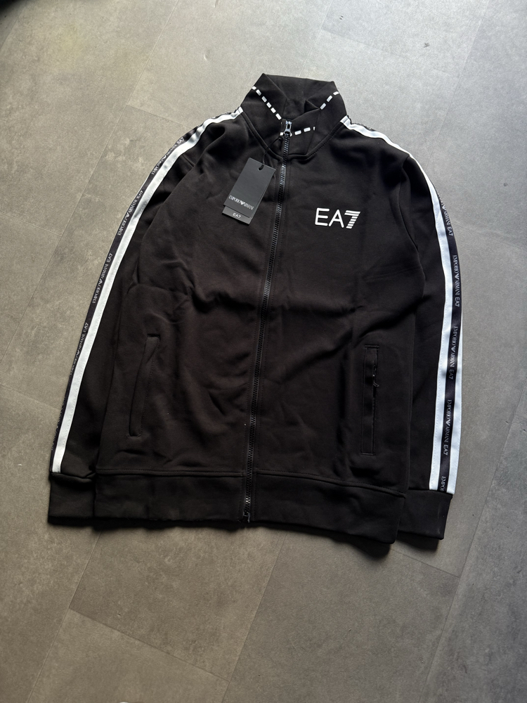 EA7 HIRKA