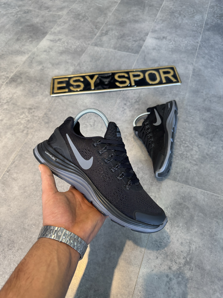 NİKE LUNARLON 