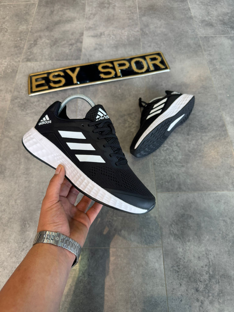 Adidas LIGHTMOTION