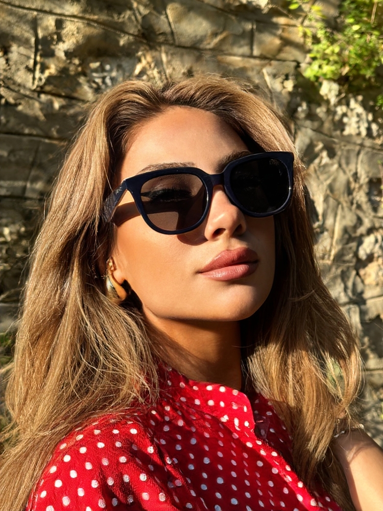 Dior lacivert