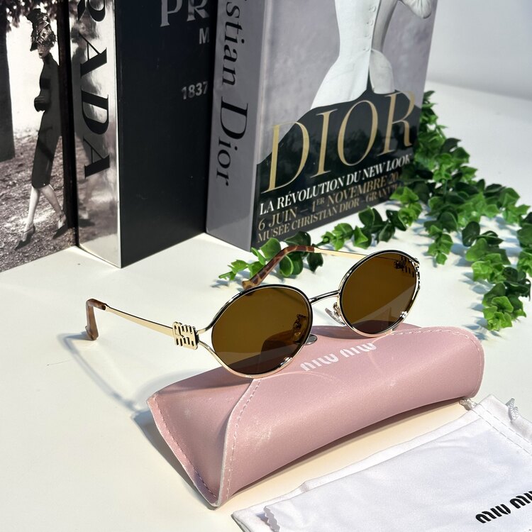 Miu Miu Kahve 