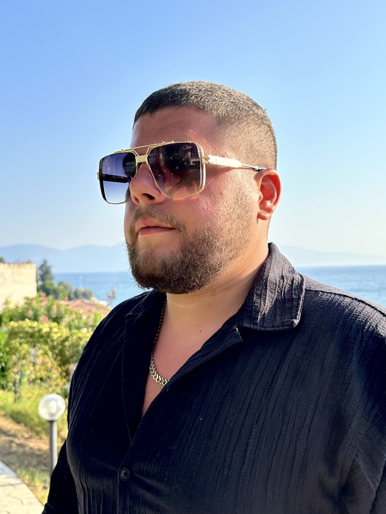 Cazal Siyah