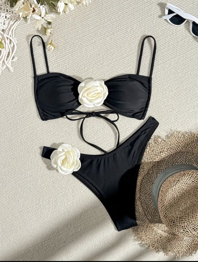 Alt-Üst Bikini Takımı