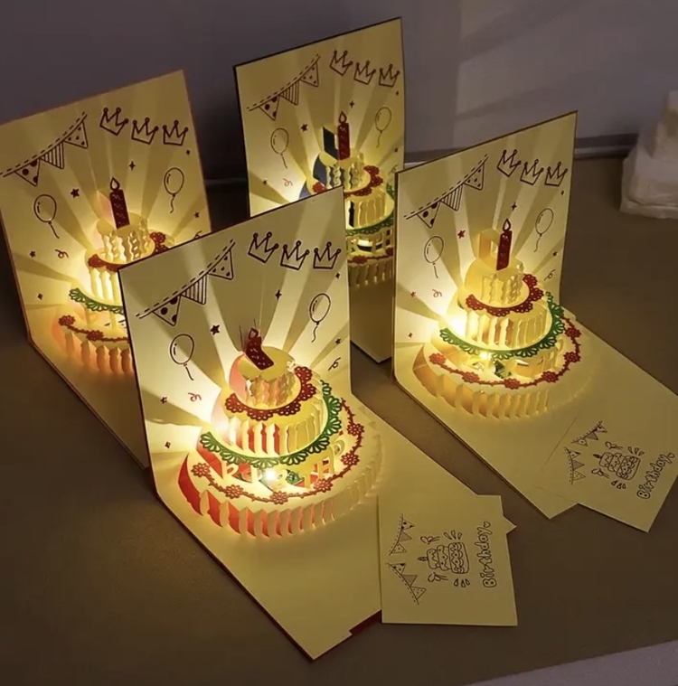 Pop-Up 3D Dogum Günü Kartları