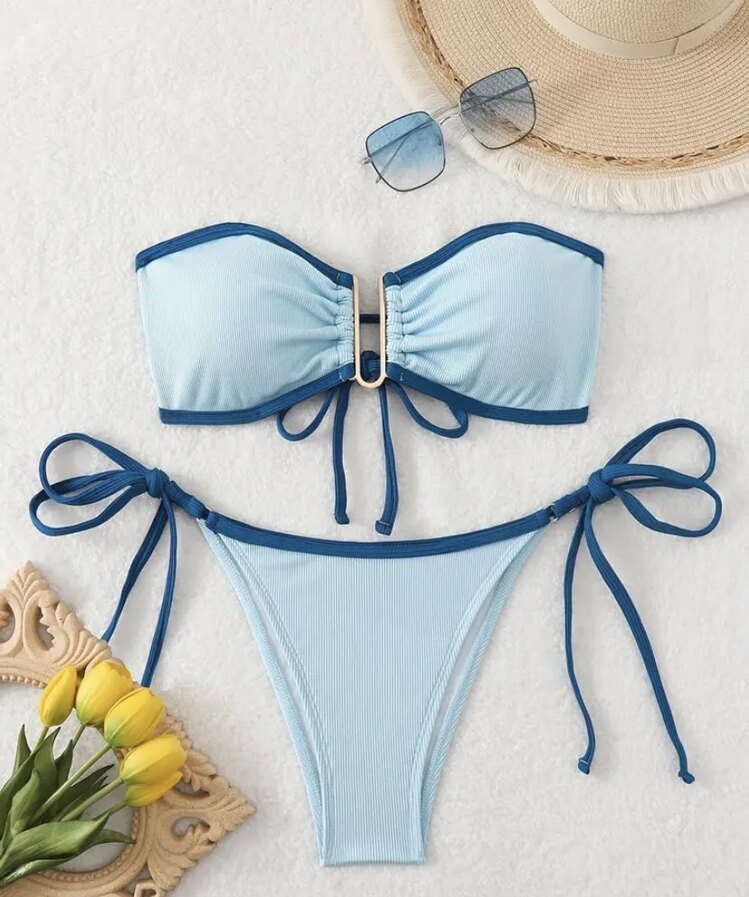 Alt-Üst Bikini Takımı