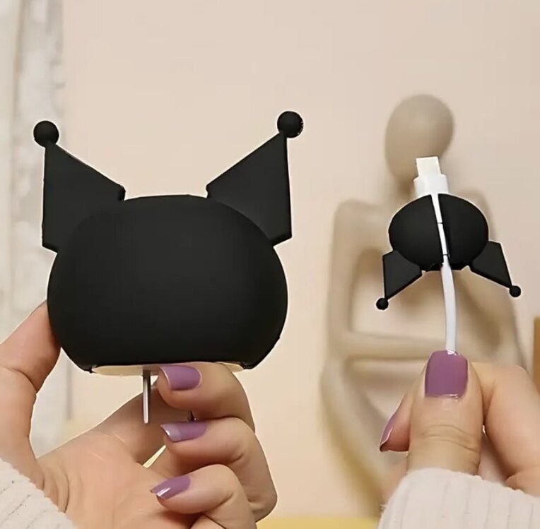 Sanrio Kuromi Temalı Sevimli  Karikatür Koruyucu Sarj Kılıfı