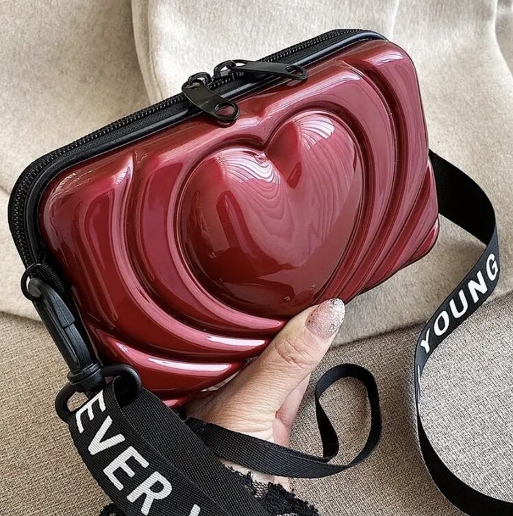 Kalp Desenli Pvc Omuz Çantası