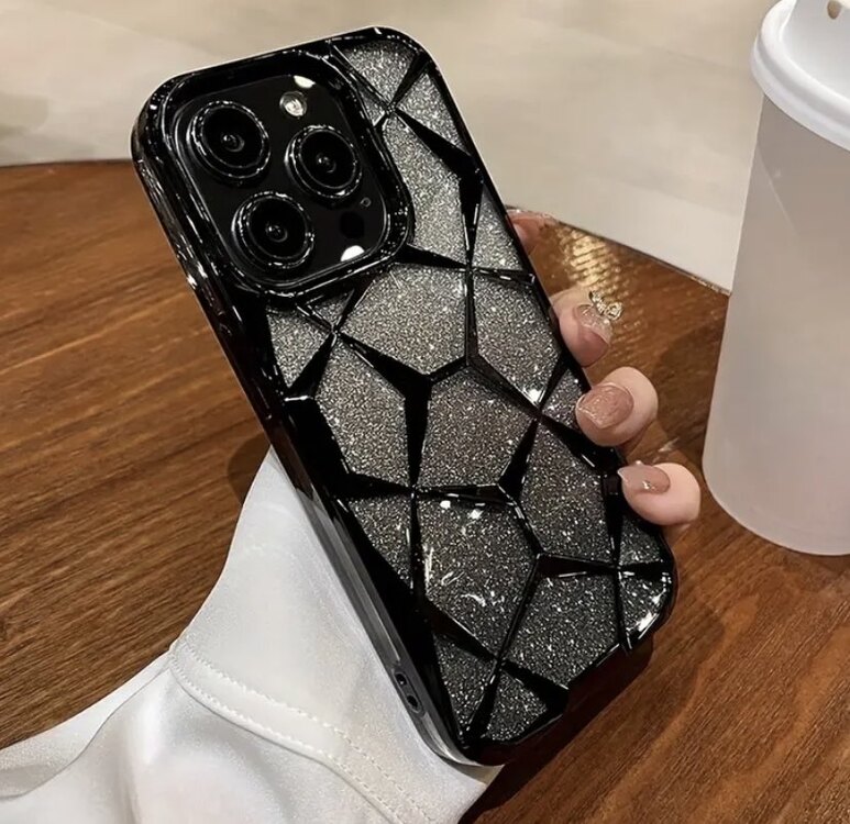 Iphone 15 Pro Max Elmas Detaylı Telefon Kılıfı