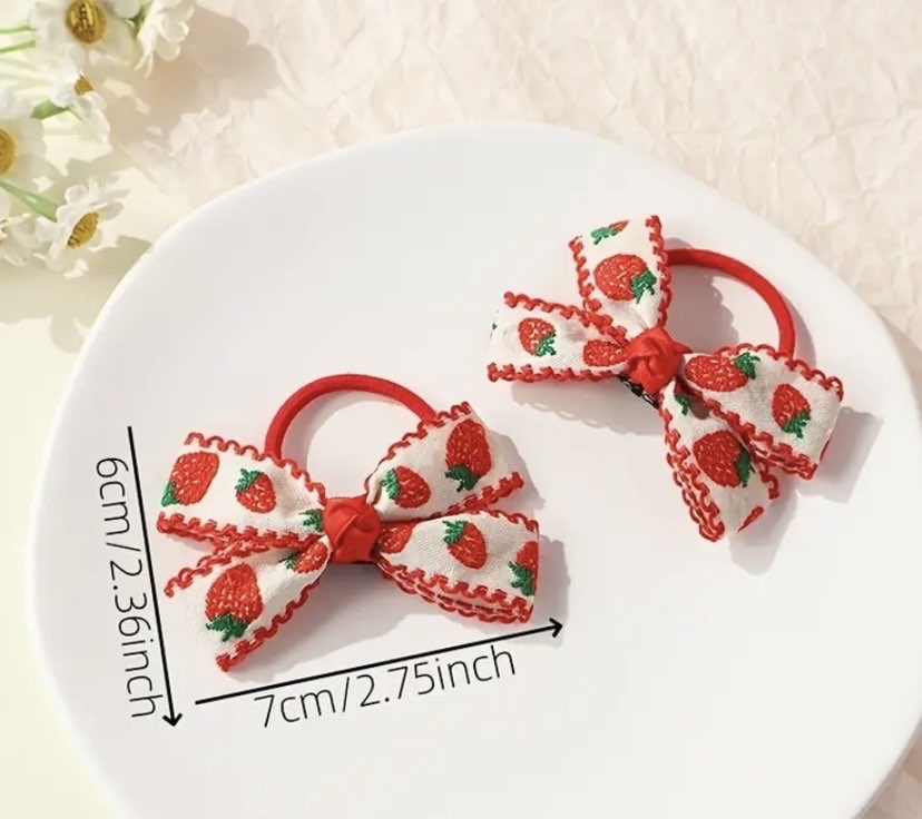 2 li paket Çilekli Saç Tokası