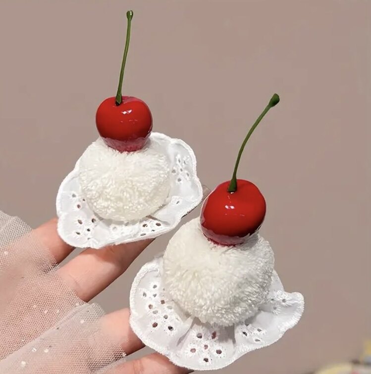 Sevimli Vişne Kek Saç Klipsi,Sevimli Aksesuar,Vişne Saç Klipsi