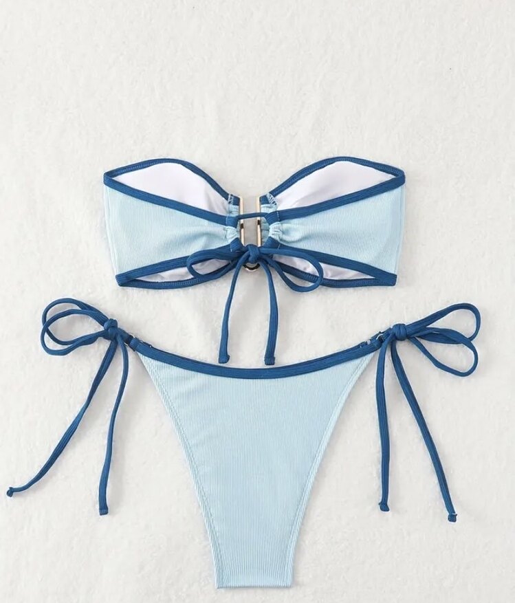 Alt-Üst Bikini Takımı