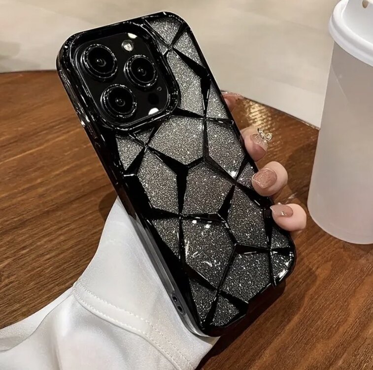 Iphone 15 Pro Max Elmas Detaylı Telefon Kılıfı