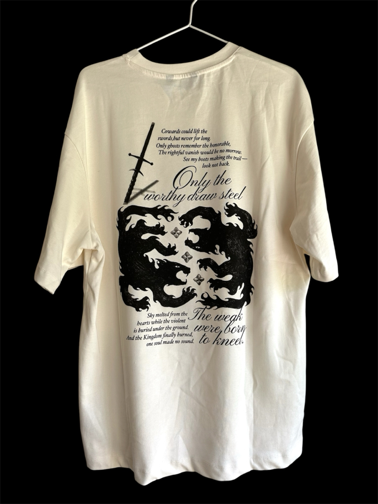 Black Cat Society | Ekru | Graphic T-shirt