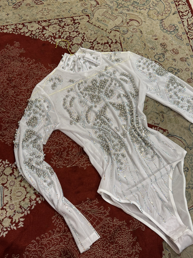 ZIMBA İŞLEMELİ BEYAZ BODYSUIT