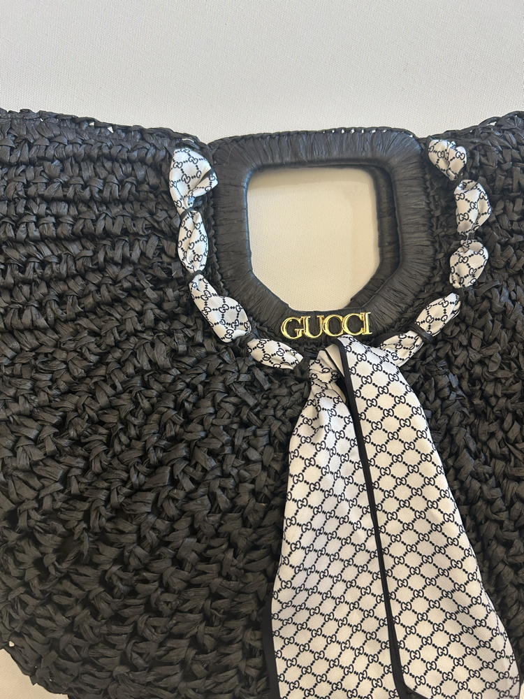GUCCİ HASIR PLAJ ÇANTASI