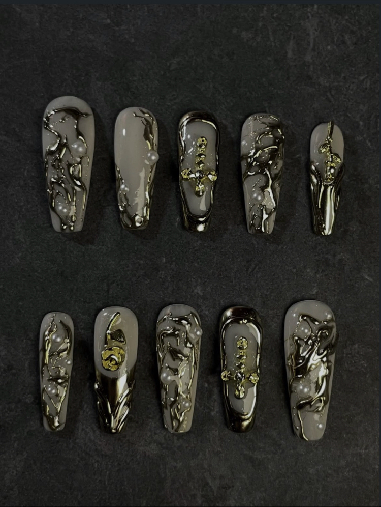 Gold Rose Nail Set
