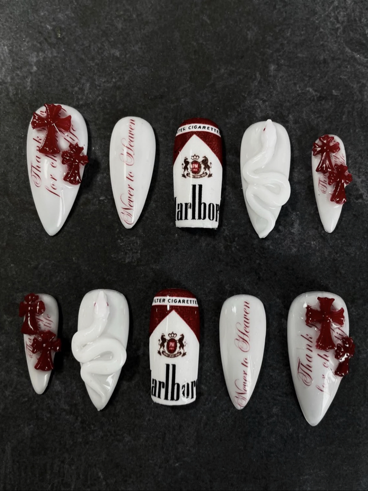 Marlboro Nail Set