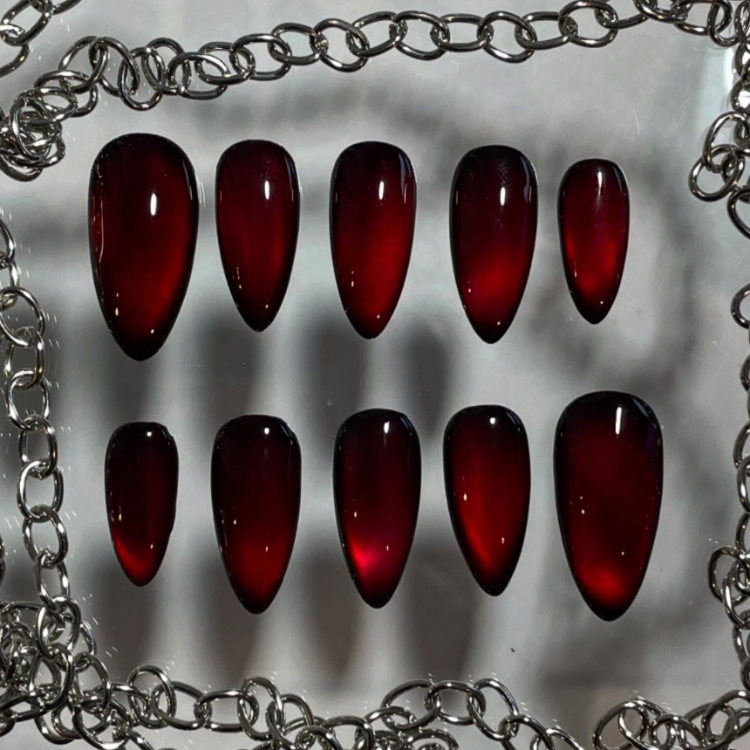 Red Glass Nail Set