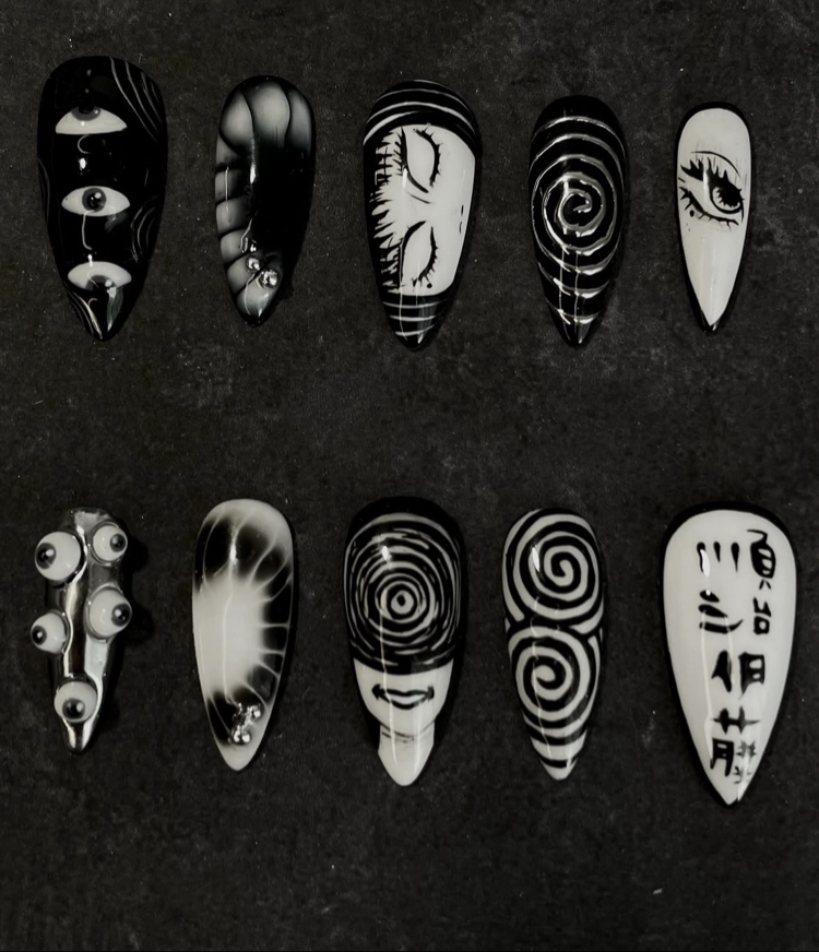 Junji İto Nail Set