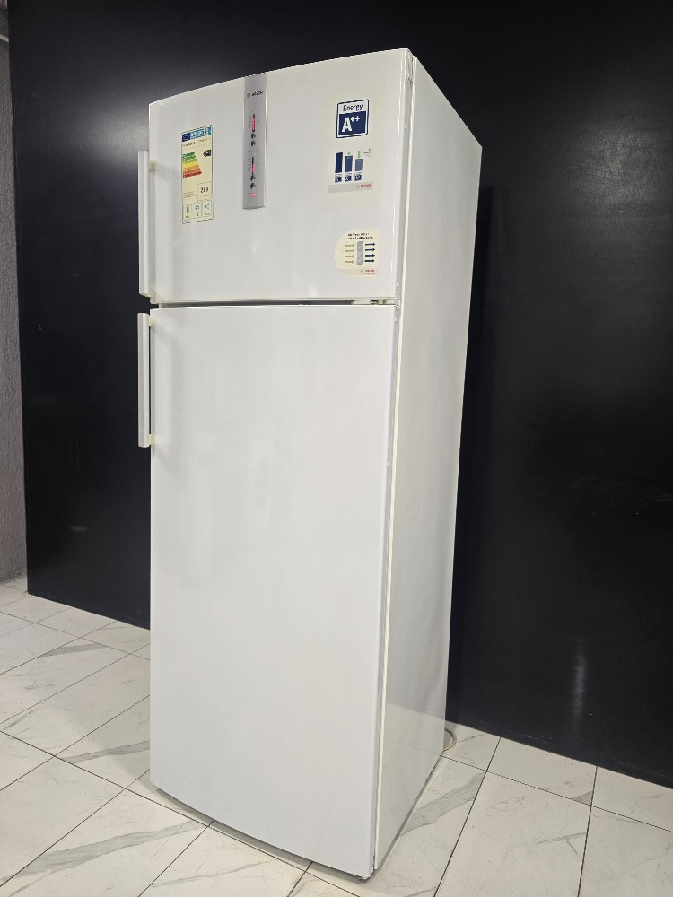 SIFIRLANMIŞ BOSCH 401 LT NOFROST BUZDOLABI