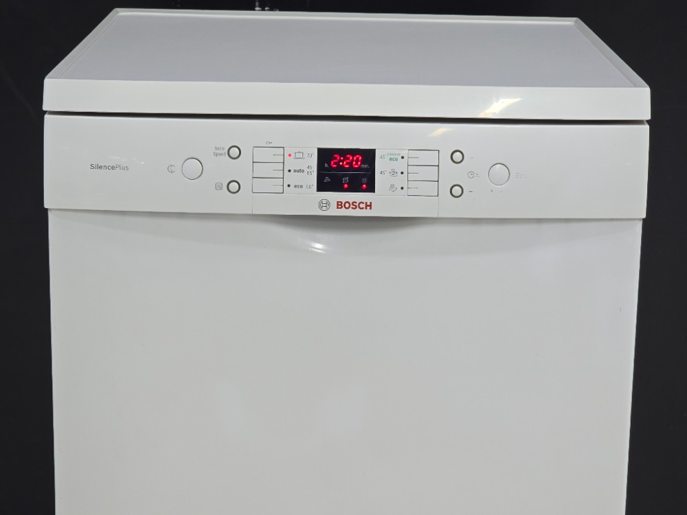 BOSCH SILENCEPLUS 6 PROGRAMLI 3 SEPETLİ BULAŞIK MAKİNESİ