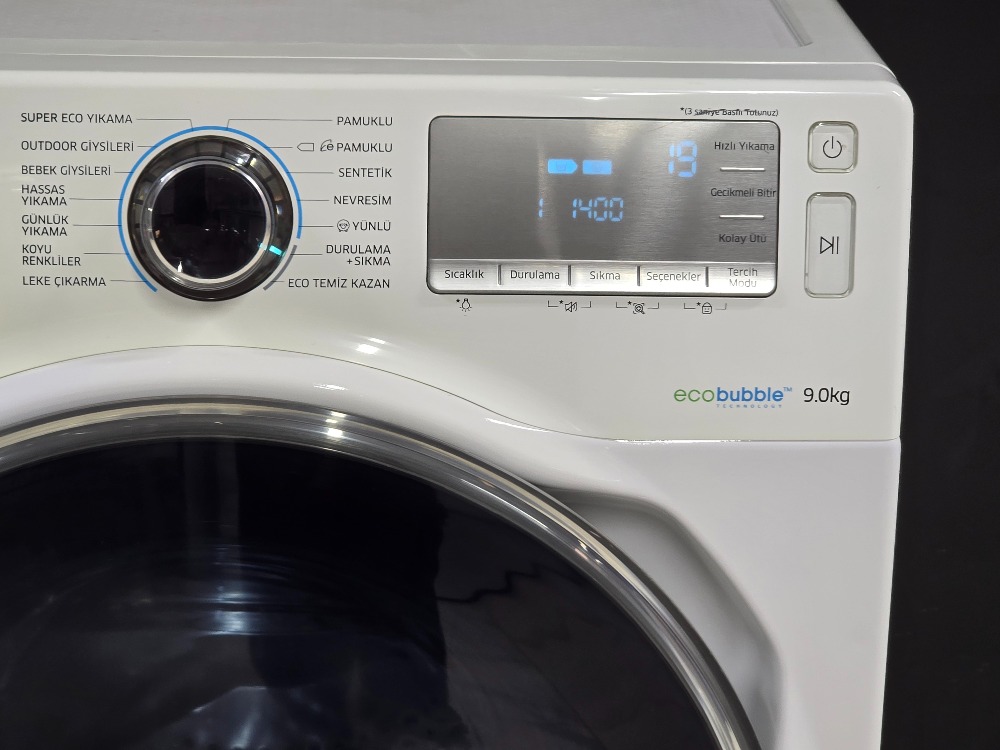 SIFIRLANMIŞ SAMSUNG ECO BUBBLE 9 KG 1400 DEVİR ÇAMAŞIR MAKİNESİ