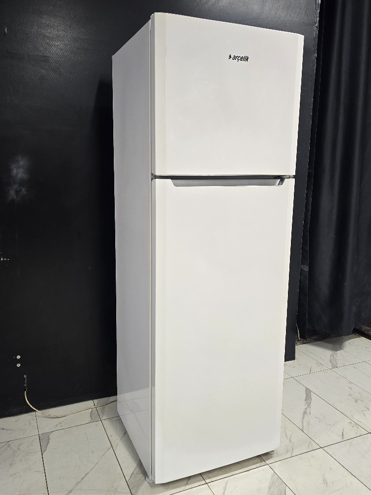SIFIRLANMIŞ ARÇELİK 330 LT 60 CMLİK NOFROST BUZDOLABI